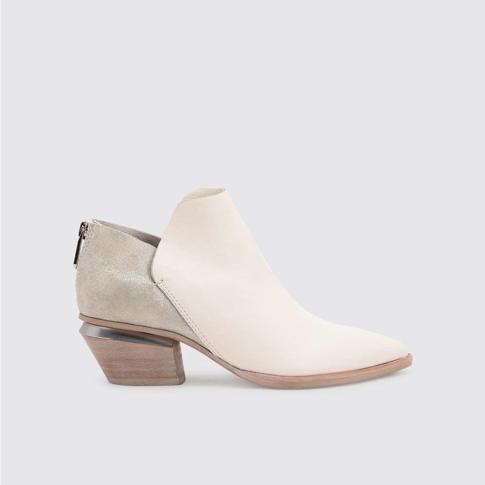 NWOT Dolce Vita White/Metallic Leather Ankle Booties